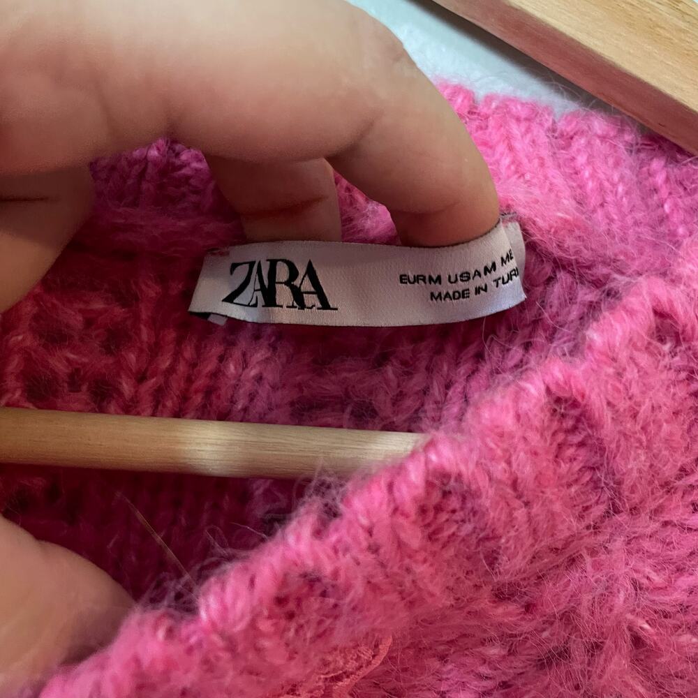 Zara Pink Ruffled & Lace Chunky Knit Sweater SZ Medium Girly Coquette Preppy - Picture 7 of 15